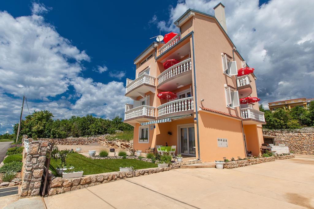 Americana Apartman Jadranovo